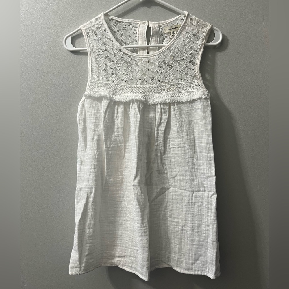 Max Studio sleeveless crochet gauze blouse NEW